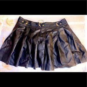 Sexy leather skirt for party girl 😉